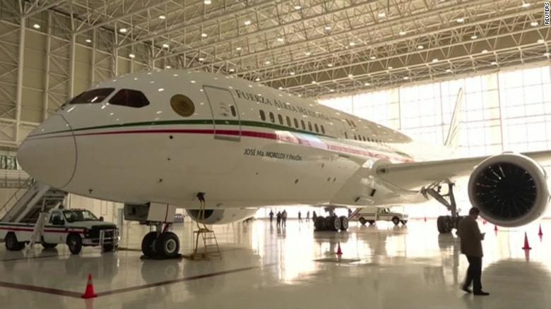 Mexico to rent out presidential jet for weddings and parties