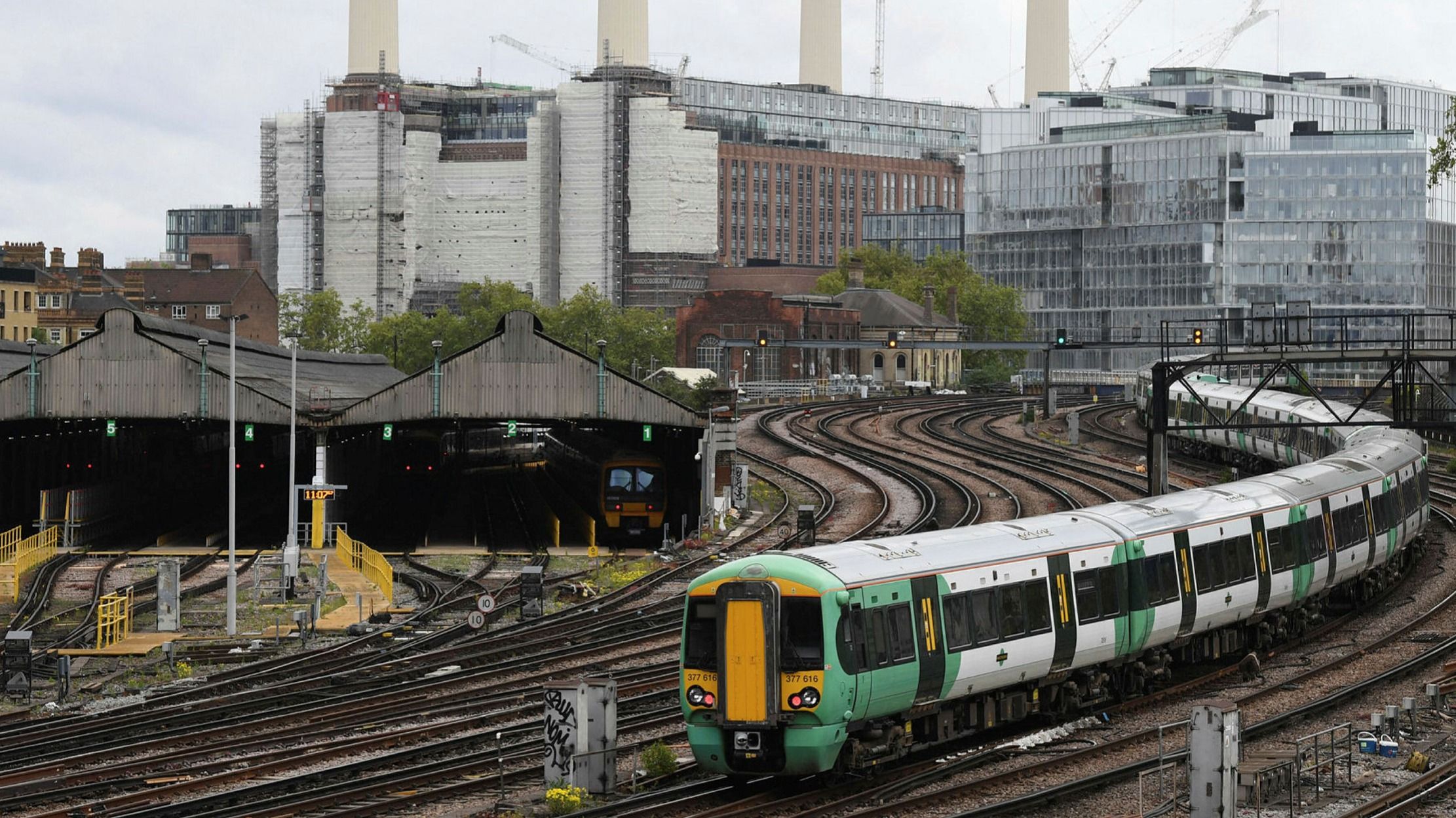 The UK set for national railway strike as last-ditch talks fail