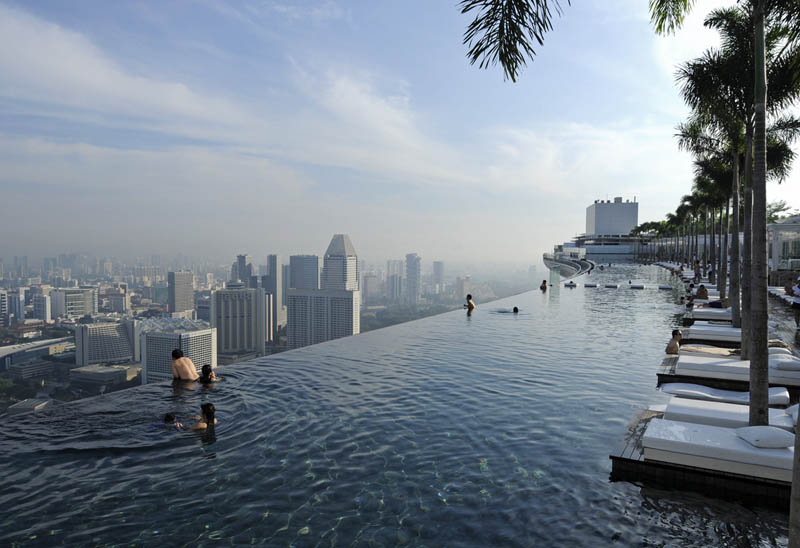 world’s highest infinity pool