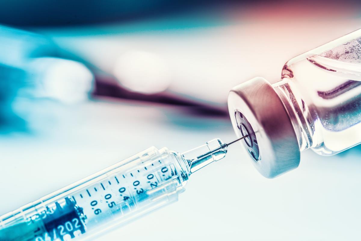 First human patient injected with a revolutionary cancer-killing virus
