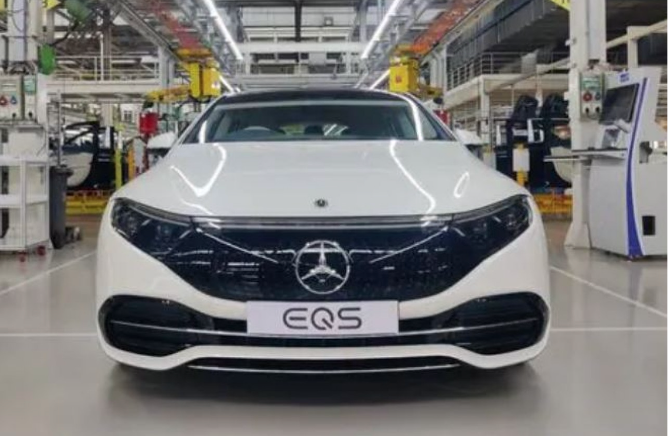 MercedesBenz launches first ‘Made in India’ EQS 580 luxury electric