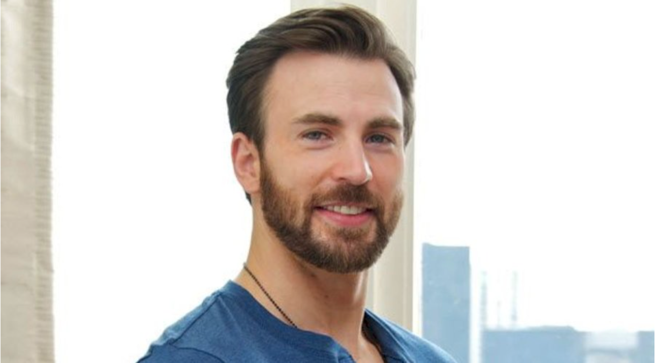 Chris Evans Named Peoples Sexiest Man Alive 2022 Breezyscroll 