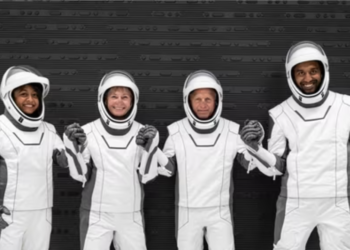 SpaceX launches 1st Saudi woman and 3 others to ISS
