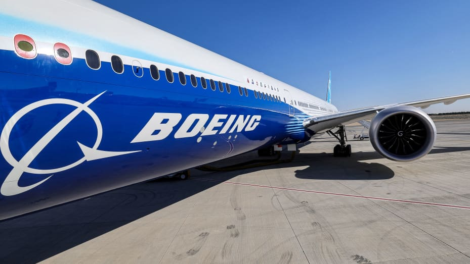 Boeing 737 Max Hit By Delivery Delays Over New Quality Issue - BreezyScroll