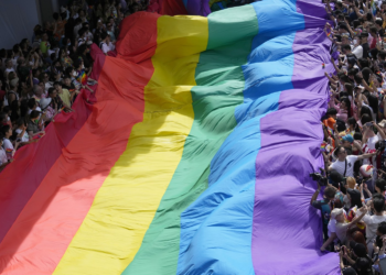 On Tuesday, June 17, Thailand made history by becoming the first country in Southeast Asia to legalize same-sex marriage. The Thai Senate's upper house overwhelmingly approved amendments to the marriage law, allowing same-sex couples to marry legally. Out of the total votes, 130 legislators voted in favor, four opposed, and 18 abstained.