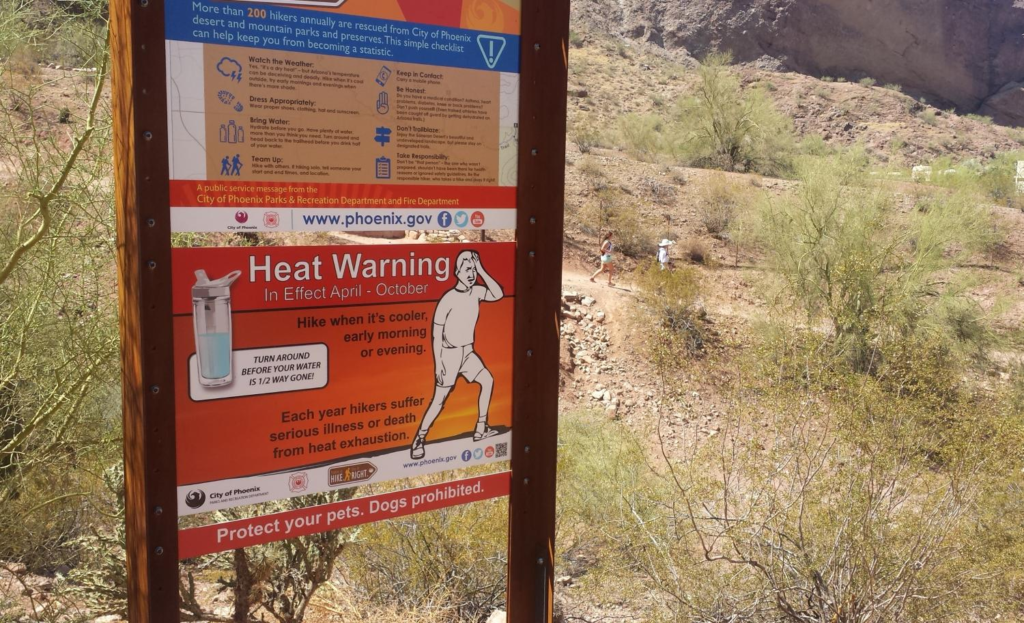 Heat warning for US hikers amid rescues and deaths