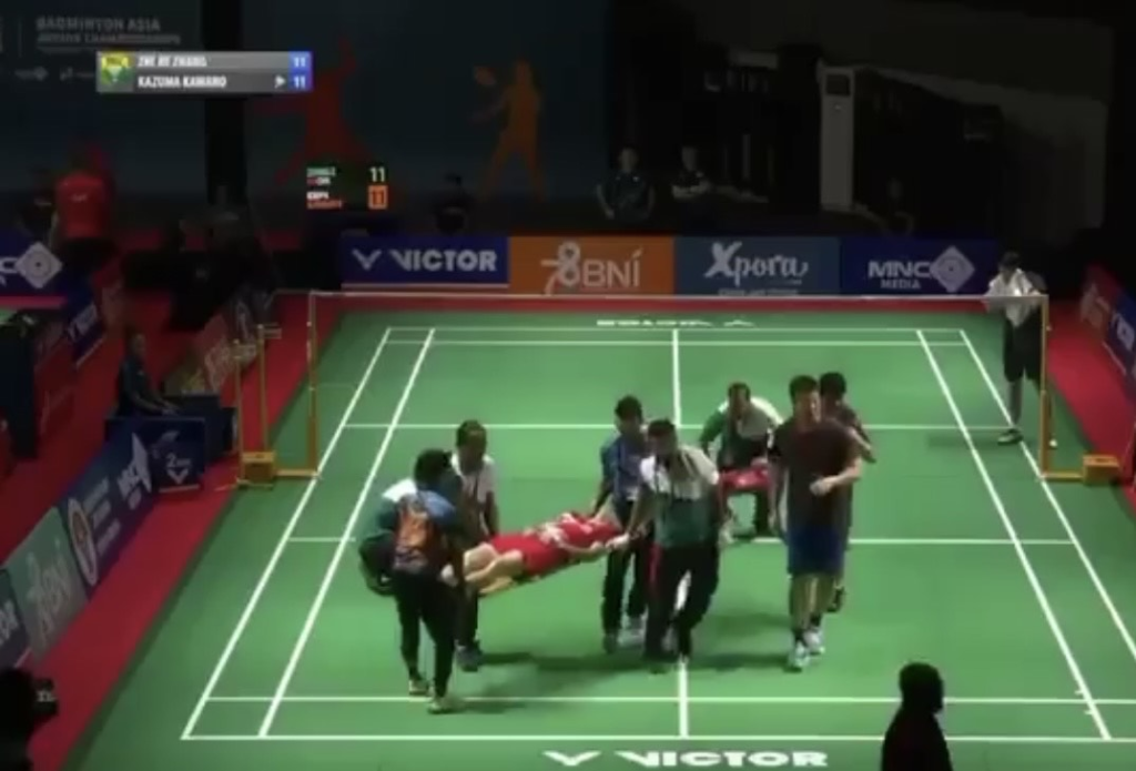 Watch: Chinese player Zhang Zhijie dies after collapsing on the court at Badminton Asia Junior Championships