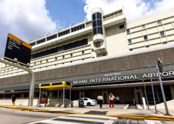 Woman stabbed multiple times at Miami airport in apparent random attack