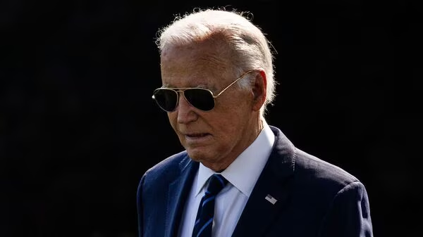 What led to Biden's last-minute decision to drop out?