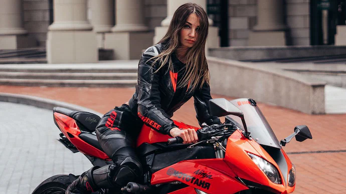 Tatyana Ozolina: "Russia's most beautiful biker" dies in tragic motorbike crash in Turkey