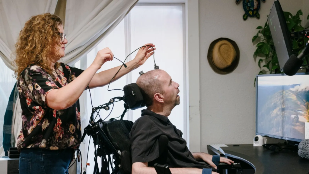 California: Brain-computer interface allows ALS patient to communicate again-- Here's how