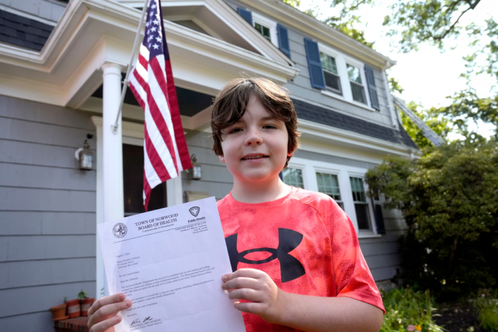 Boston: Community raises $20K after officials shut down 12-year-old boy's ice cream stand