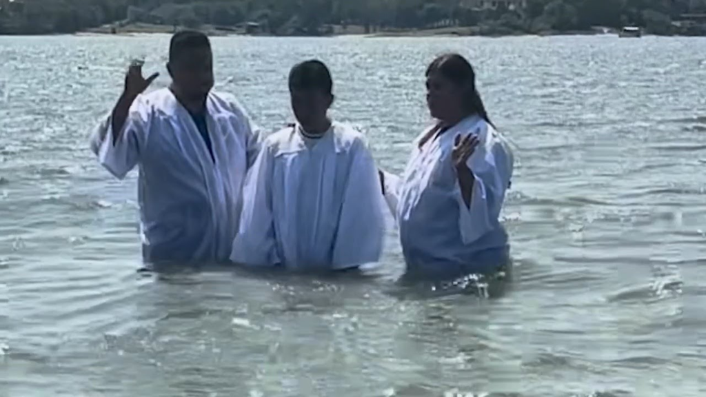 Man drowns in Texas lake just moments after being baptized in it