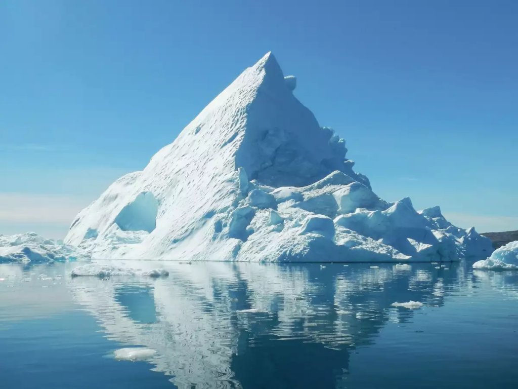 A23a: World's largest iceberg trapped in ocean vortex