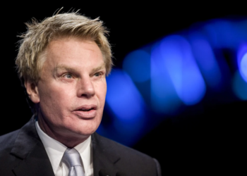 Former Abercrombie & Fitch CEO Mike Jeffries arrested on sex trafficking charges