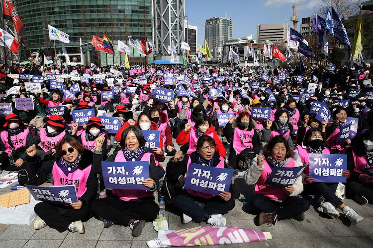 No dating, no sex and no babies: US women turn to South Korea's 4B movement after Trump’s victory—all about it