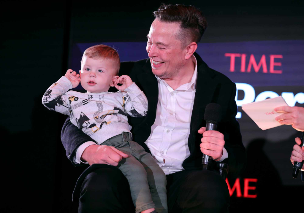 Elon Musk, dad of 12, ‘offered his own sperm to friends’ including a very famous politician