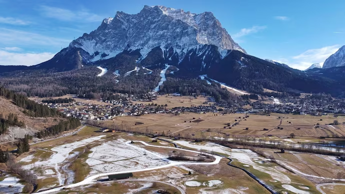 Hiker accidentally discovers 280 million-year-old lost world in Italian Alps