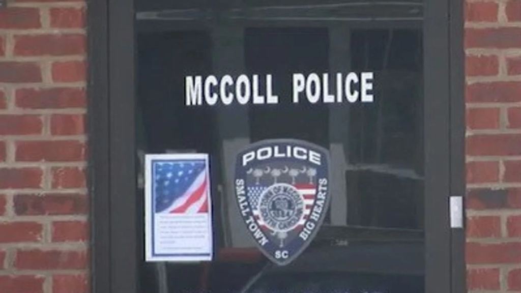 Entire McColl police department resigns, leaving South Carolina town vulnerable. What happened?