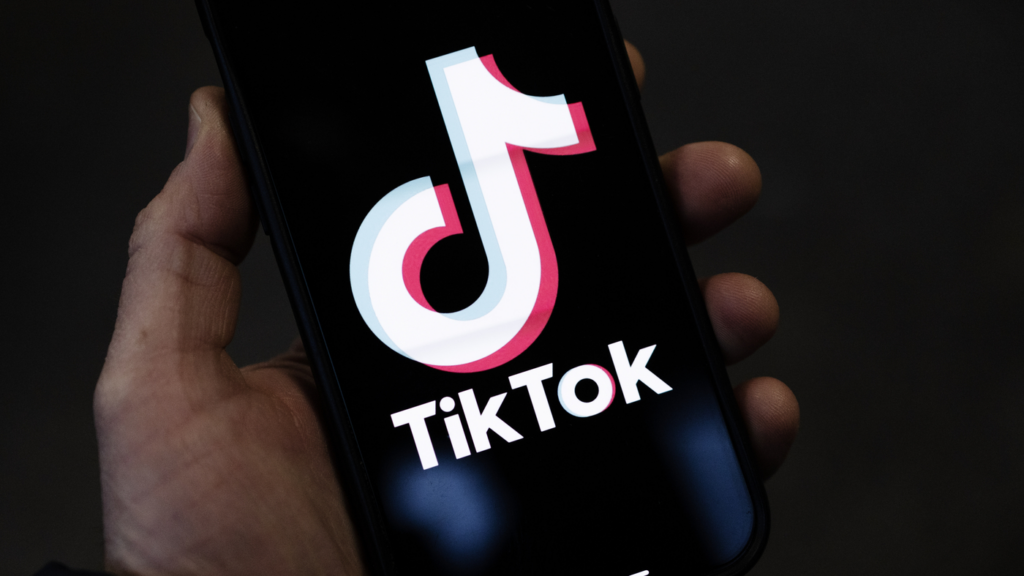 TikTok to restrict beauty filters for teens amid mental health concerns