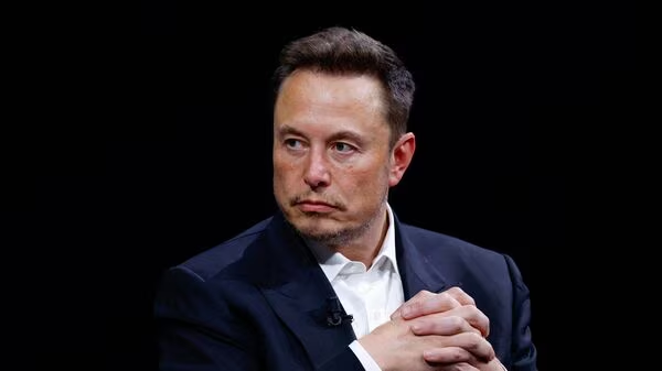 Social media buzz: 'He's a CEO' warning sparks fears of threat to Elon Musk