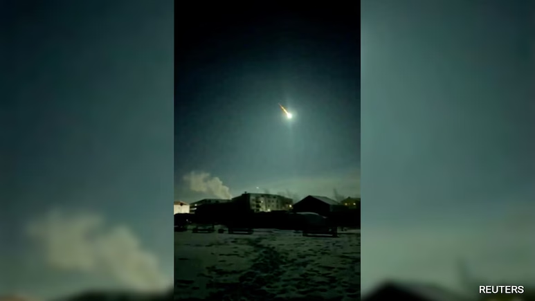 Watch: Asteroid burns like "fireball" after entering atmosphere above remote Russian region