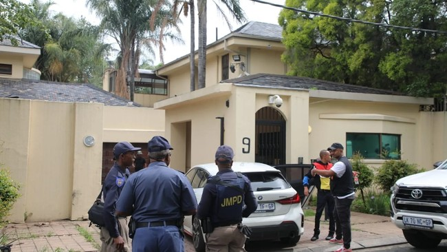 Nelson Mandela’s grandson arrested on hijacking charge at Houghton home