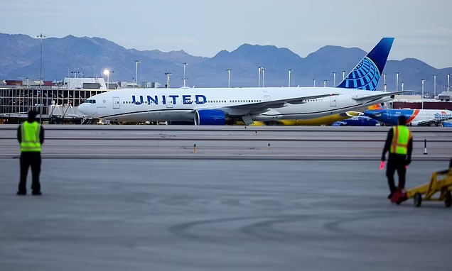 Man banned by United Airlines for urinating on sleeping co-passenger