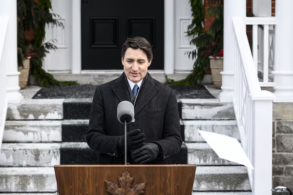 Watch: Wind sweeps away Trudeau's resignation speech in Ottawa