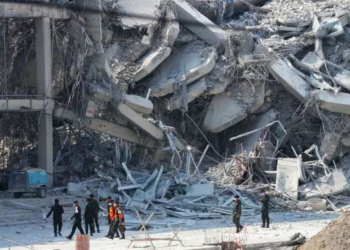 What is 'earthquake drunk' syndrome, and why are many Thai people experiencing it?